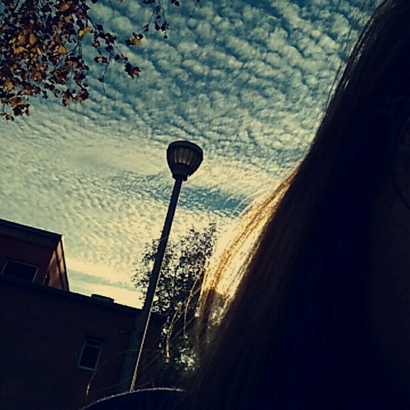 Meet your Posher, April - Picture 1 of 1